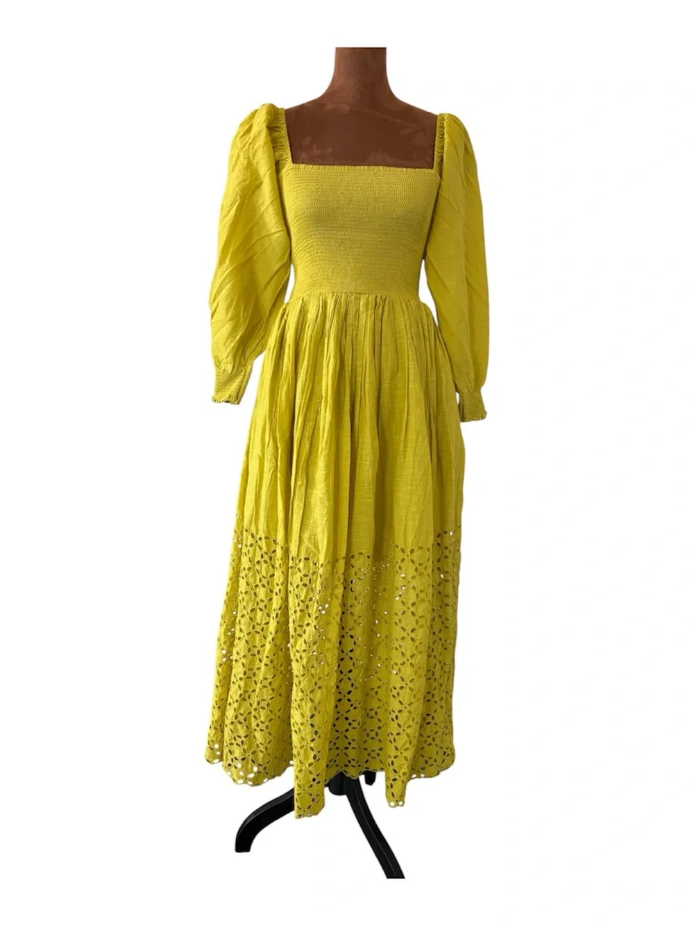 vintage mandalay dress raindrop – Sweetvintagez Luxury Satin Colors:Green Prebook Start: 08/20/2025 Pretty Neon Pink Satin